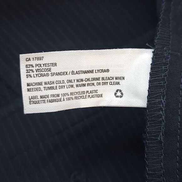 Like New Gap Size 6 Stretch Navy Pinstripe Pencil Skirt - Picture 7 of 7